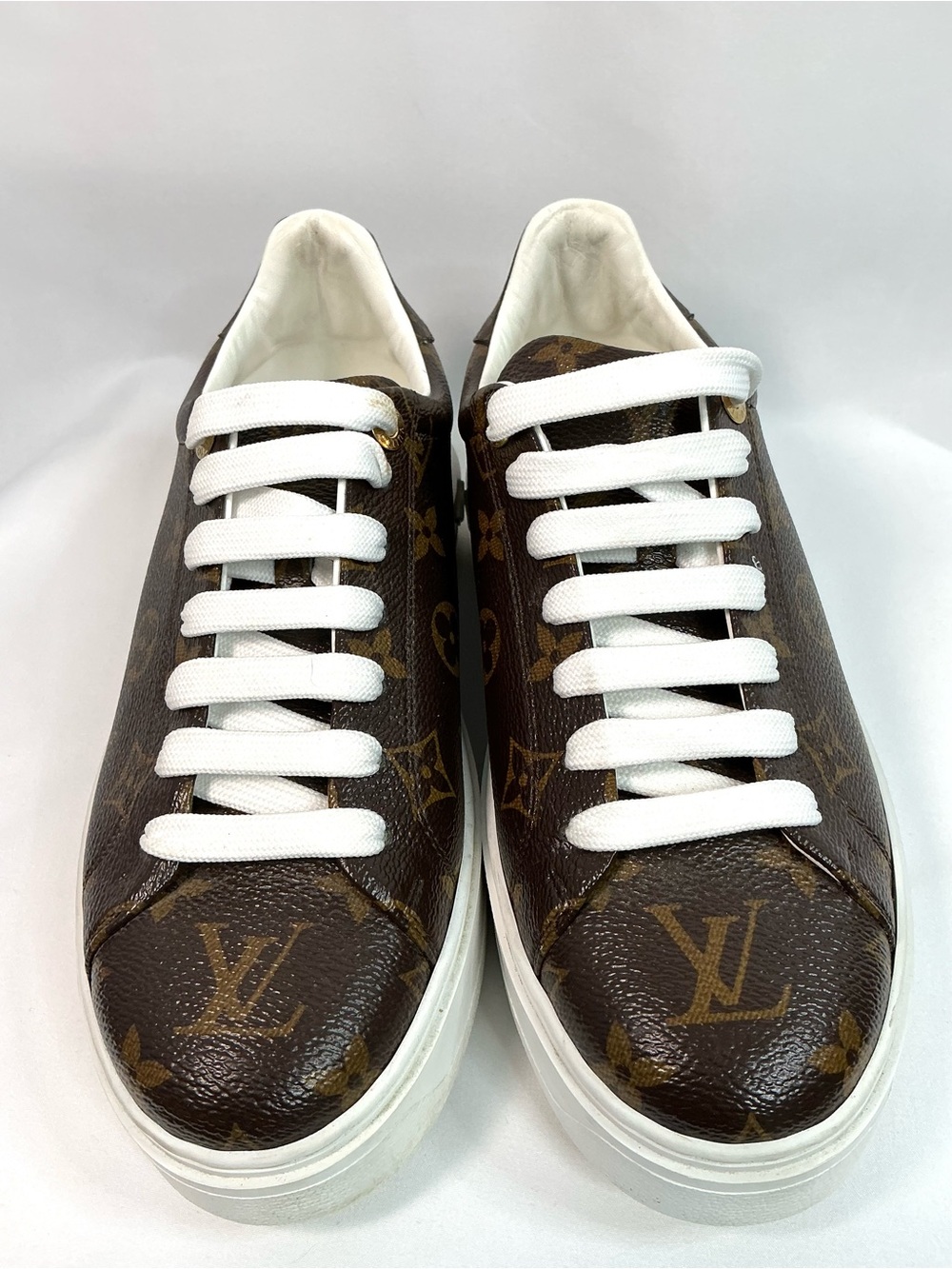 Louis Vuitton | Time Out Cacao Brown Monogram Canvas Low-Top Sneakers EU 39 - Picture 2 of 11